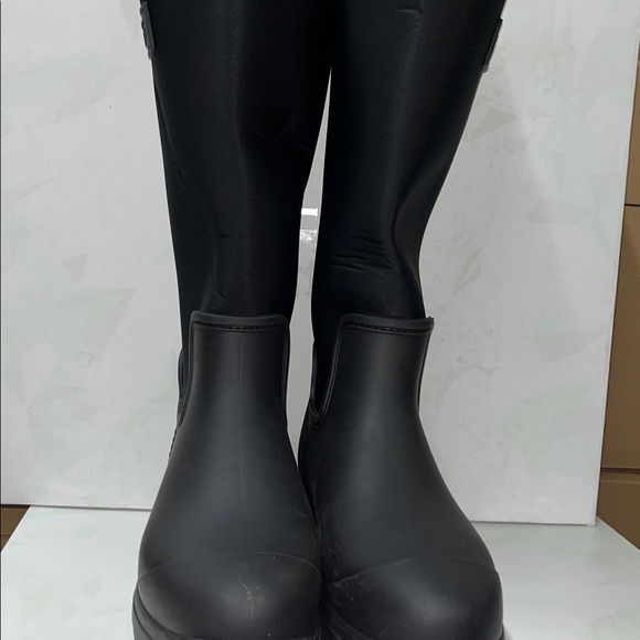 UGG DROPLET TALL - Picture 2 of 6